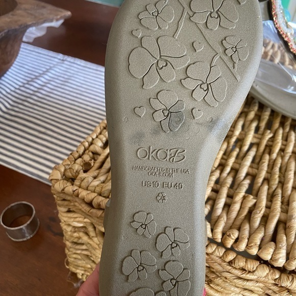 soft surroundings rubber beach sandals NWT with turquoise and red jewels size 10 - Picture 4 of 4